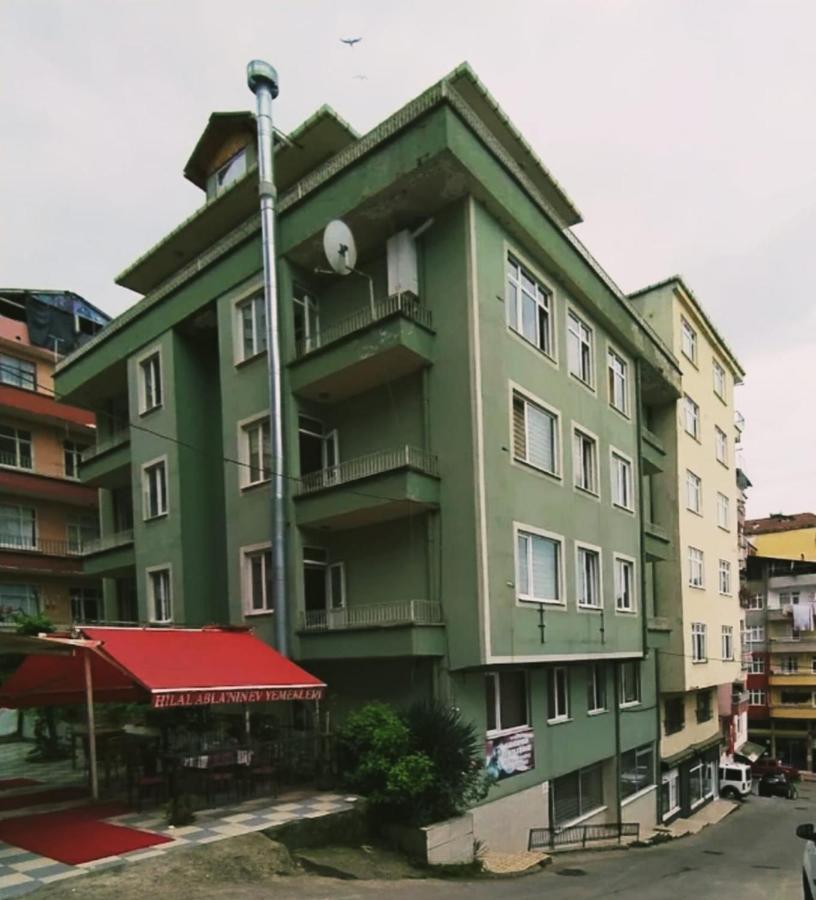 Ipek Pansiyon & Hostel Rize Exteriör bild